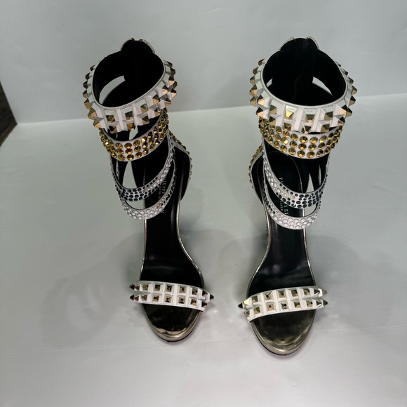 Philipp Plien White sandal with studs and Swarovski - Picture 2 of 7